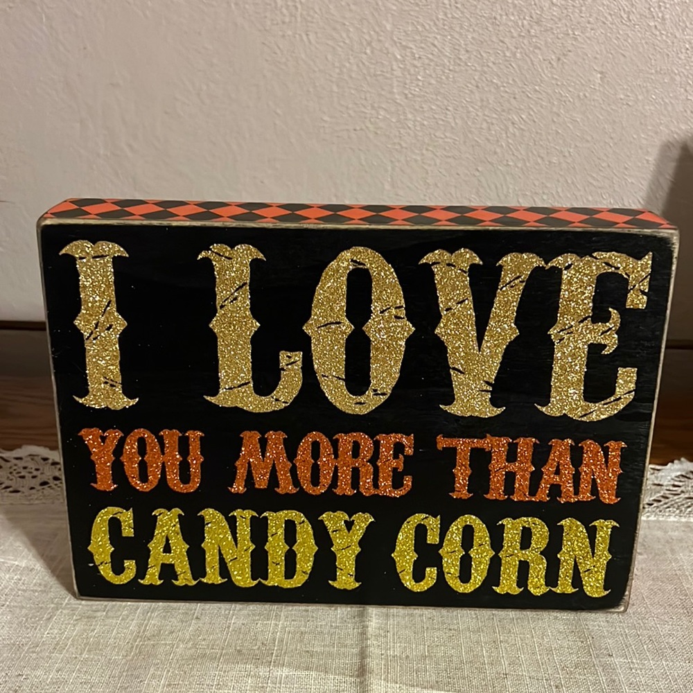 🎃2/$15, 3/$18🎃 Halloween Box Sign